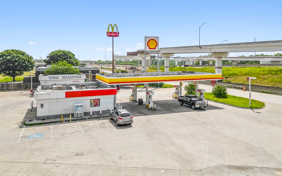 More Photos Of 7301 Airport Fwy, Richland Hills Service Station For Sale
