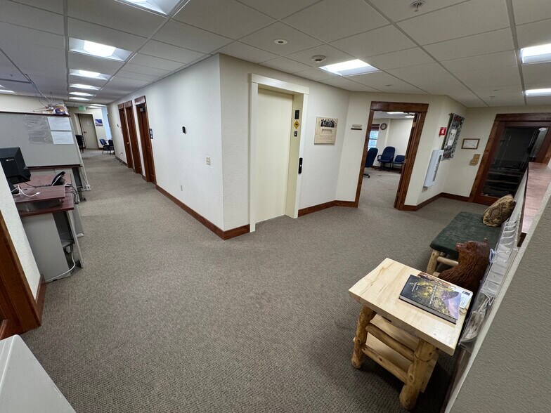 More Photos Of 230 Cherry St, Fort Collins Office For Sale