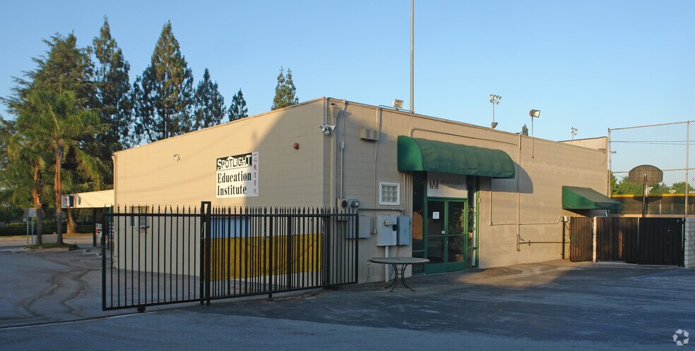 More Photos Of 21 W Duarte Rd, Arcadia Office For Sale