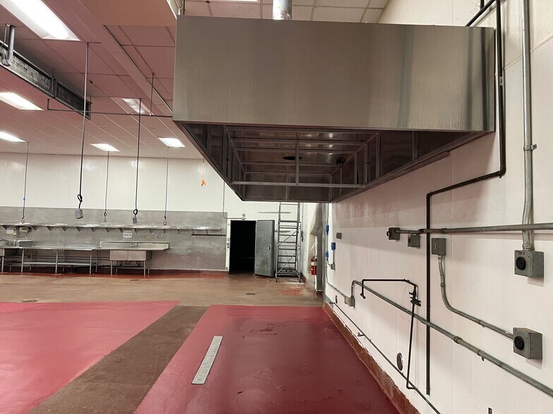 More Photos Of 446 S Towne Ave, Los Angeles Food Processing For Lease