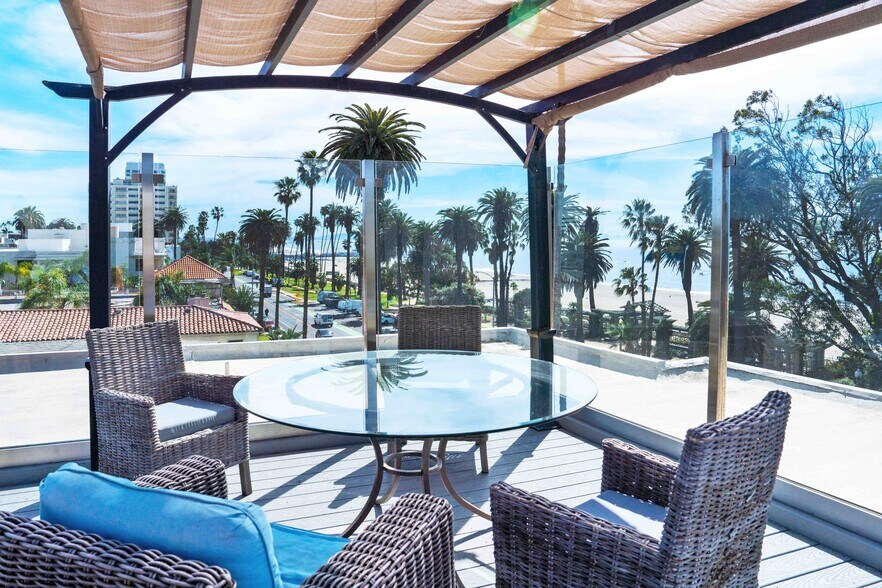 More Photos Of 901 Ocean Ave, Santa Monica Apartments For Sale