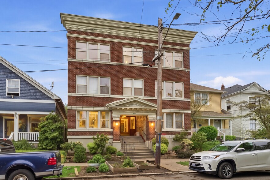 Primary Photo Of 317 18th Ave E, Seattle Apartments For Sale