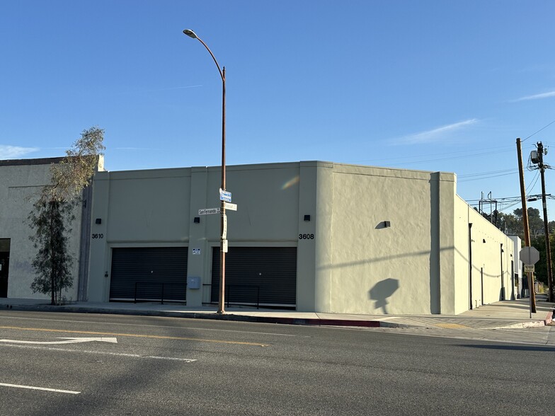 Primary Photo Of 3608-3610 San Fernando Rd, Glendale Loft Creative Space For Sale