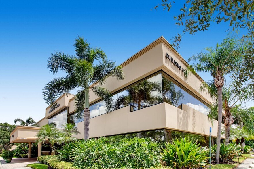 More Photos Of 12989 Southern Blvd, Loxahatchee Unknown For Lease