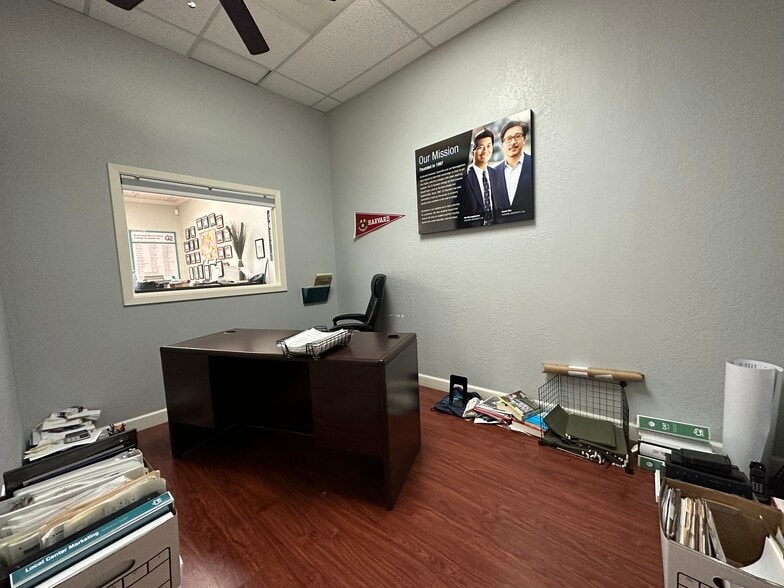 More Photos Of 701-765 E Blithedale Ave, Mill Valley Unknown For Lease