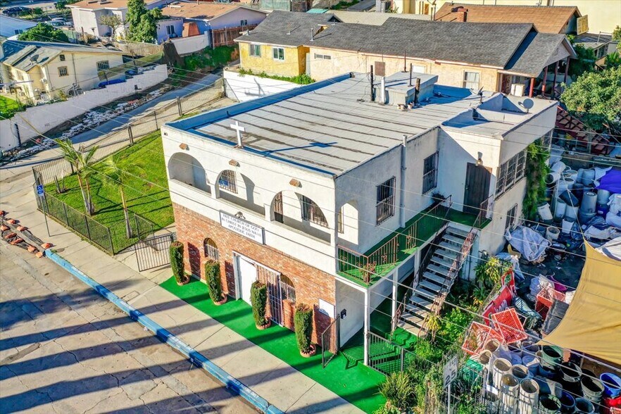 More Photos Of 540 27th St, San Diego Storefront Retail Office For Sale