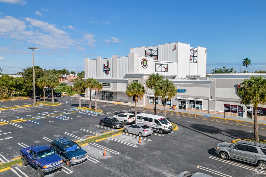 More Photos Of 3300-3570 N Andrews Ave, Oakland Park Unknown For Lease