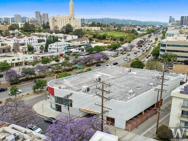 More Photos Of 10830 Santa Monica Blvd, Los Angeles Storefront Retail Office For Sale