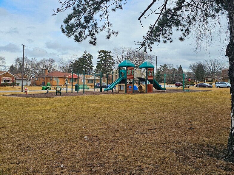 More Photos Of 4600 Frontage Rd, Hillside Skilled Nursing Facility For Lease