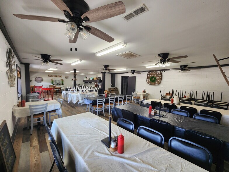 More Photos Of 2302 Low Country Hwy, Ehrhardt Specialty For Sale