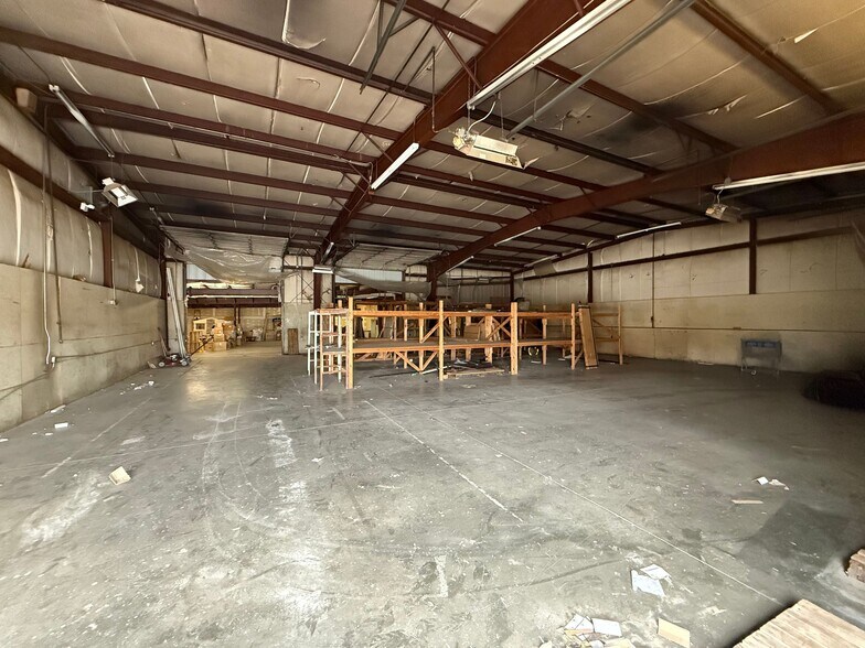 More Photos Of 2920 S Range Line Rd, Joplin General Retail For Sale