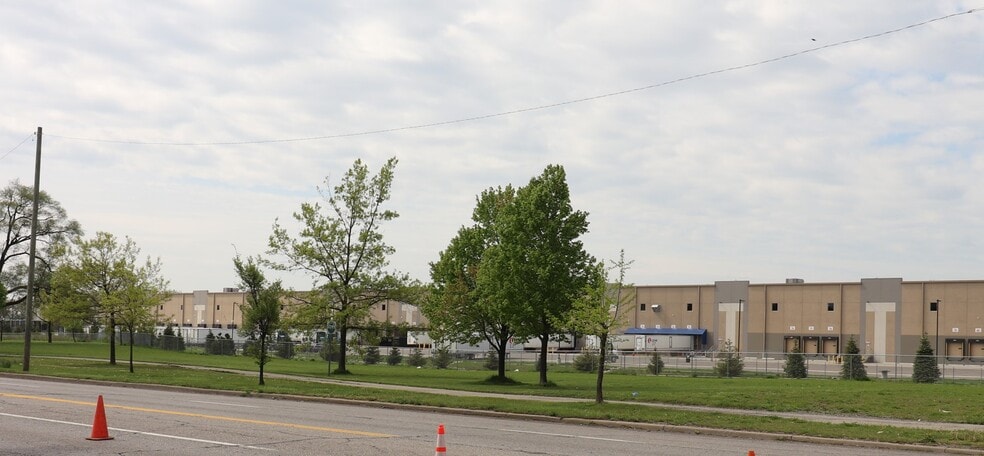 More Photos Of 9926 Conner St, Detroit Light Manufacturing For Sale