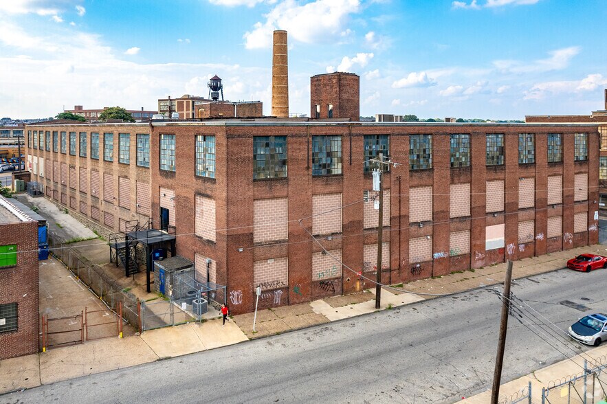 More Photos Of 3775 Kensington Ave, Philadelphia Light Distribution For Sale