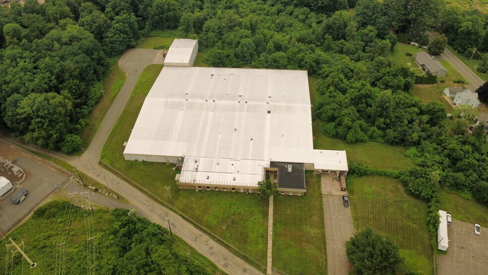 More Photos Of 24 Spring St, Florence Warehouse For Sale