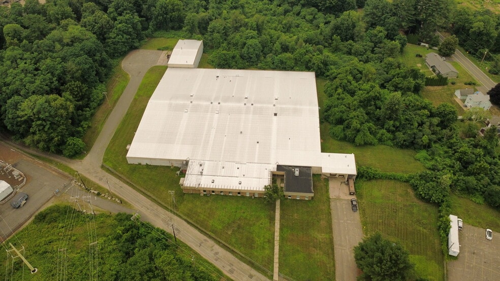 More Photos Of 24 Spring St, Florence Warehouse For Sale