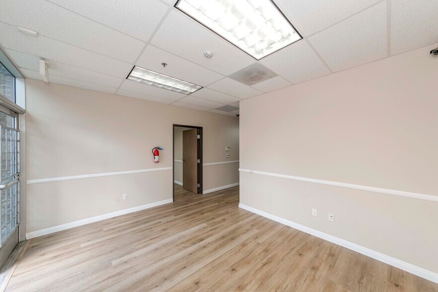 More Photos Of 1452 E Valencia Dr, Fullerton Warehouse For Sale