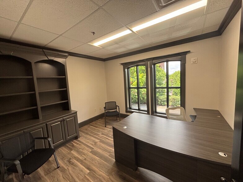 More Photos Of 3325 Aspen Grove Dr, Franklin Loft Creative Space For Sale