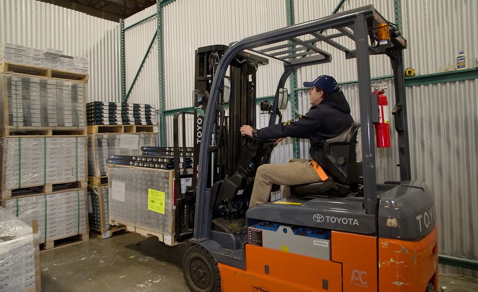 More Photos Of 15300 Woodinville-Redmond Rd NE, Woodinville Manufacturing For Lease