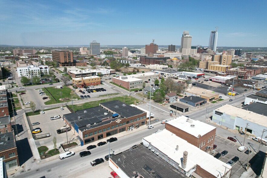More Photos Of 2566 Leavenworth St, Omaha Storefront Retail Office For Sale