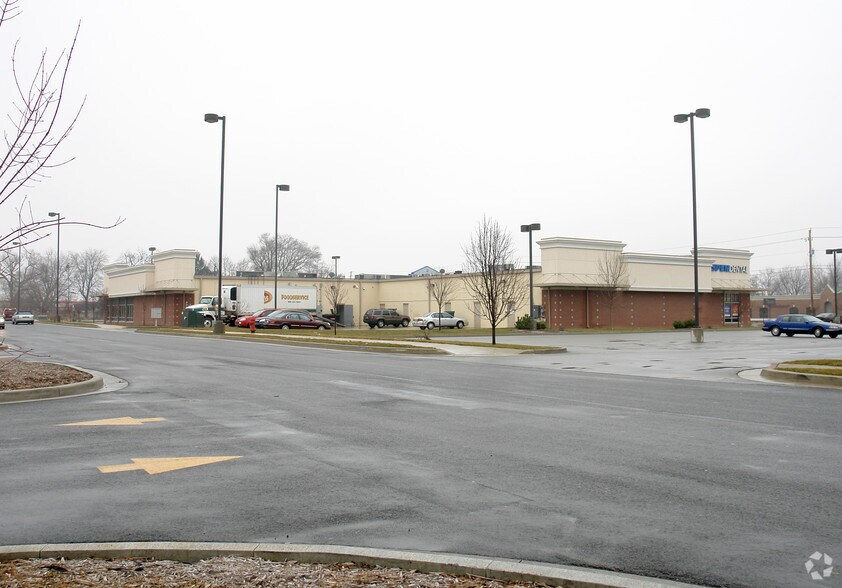 More Photos Of 4420 S Scatterfield Rd, Anderson Unknown For Lease