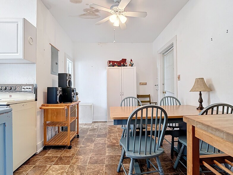 More Photos Of 390 N Bridge St, LaBelle Storefront Retail Office For Sale