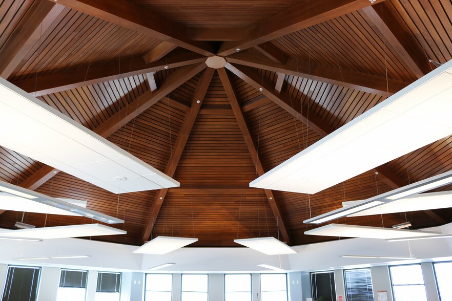 More Photos Of 90 S 400 W, Salt Lake City Office For Lease