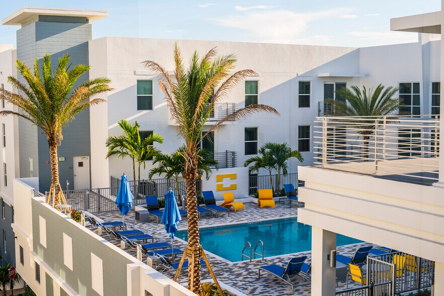 More Photos Of 190 SE 5th Ave, Delray Beach Apartments For Lease