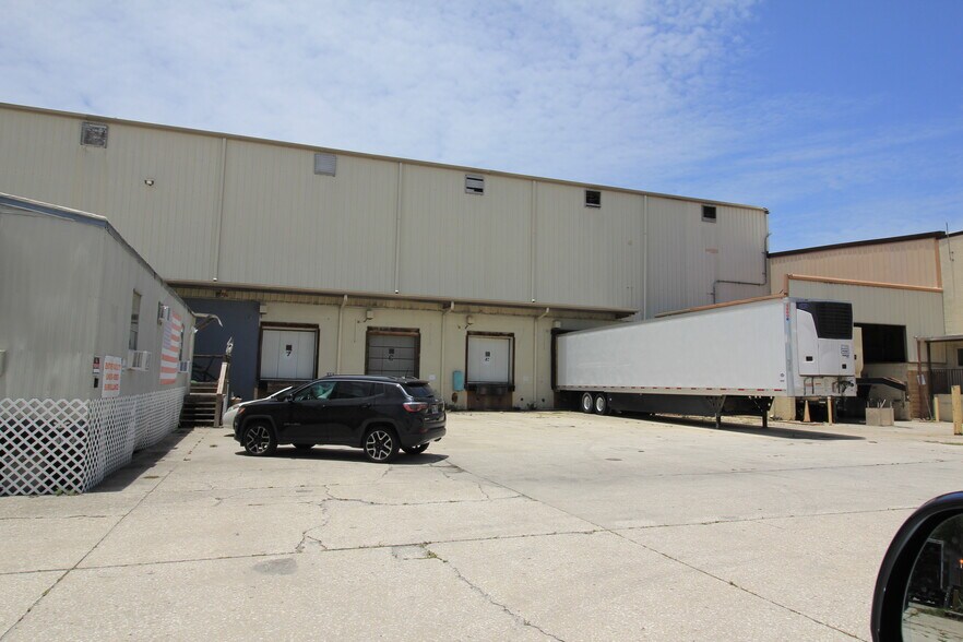 More Photos Of 5160 N 140th Ave, Clearwater Warehouse For Sale