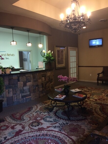 More Photos Of 1755 S 8th St, Colorado Springs Office For Lease