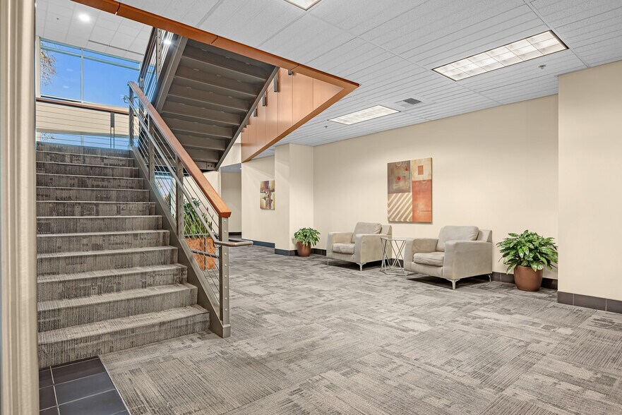 More Photos Of 9355 E Stockton Blvd, Elk Grove Office For Sale