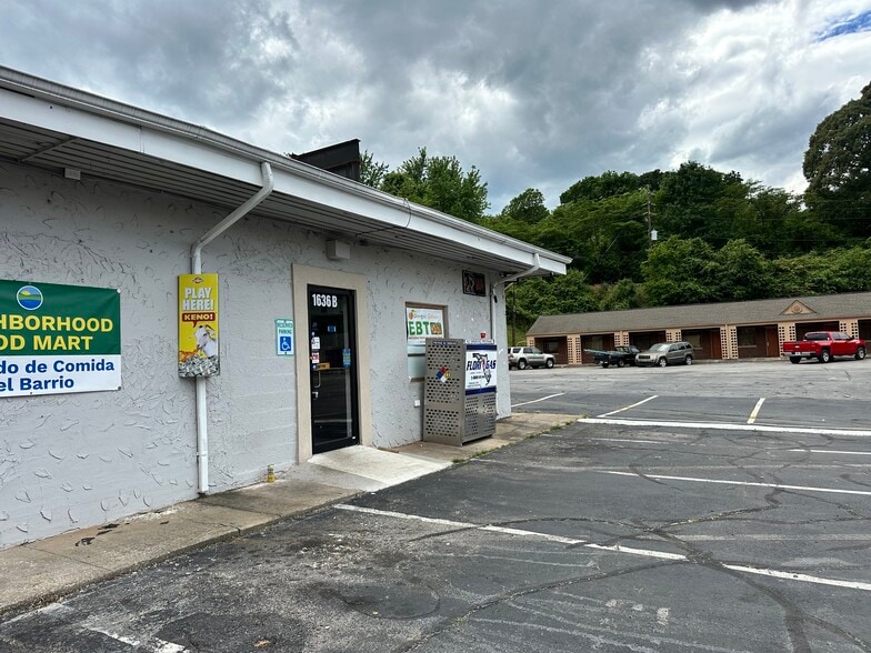 More Photos Of 1636 Atlanta Hwy, Gainesville Restaurant For Lease