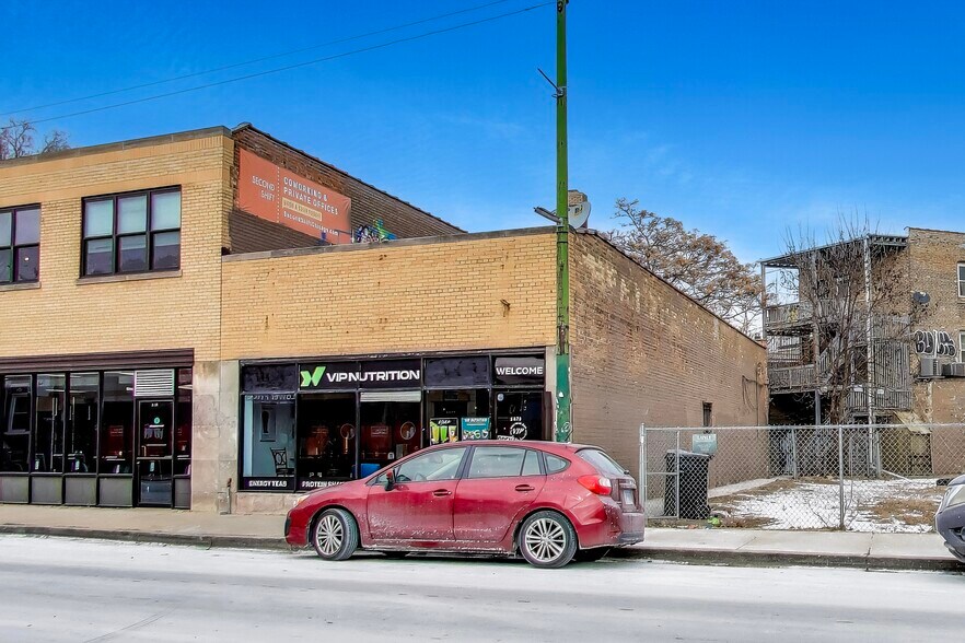 More Photos Of 3426 W Diversey Ave, Chicago Storefront For Lease