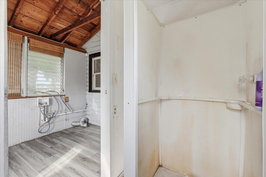 More Photos Of 506 Commonwealth Ave SW, Polk City Office Residential For Sale