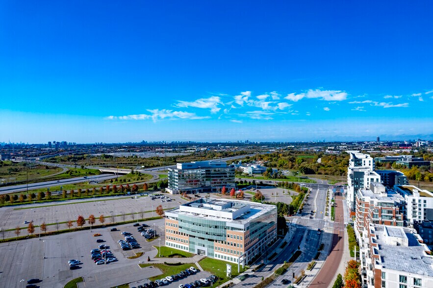 More Photos Of 85 Enterprise Blvd, Markham Office For Sale