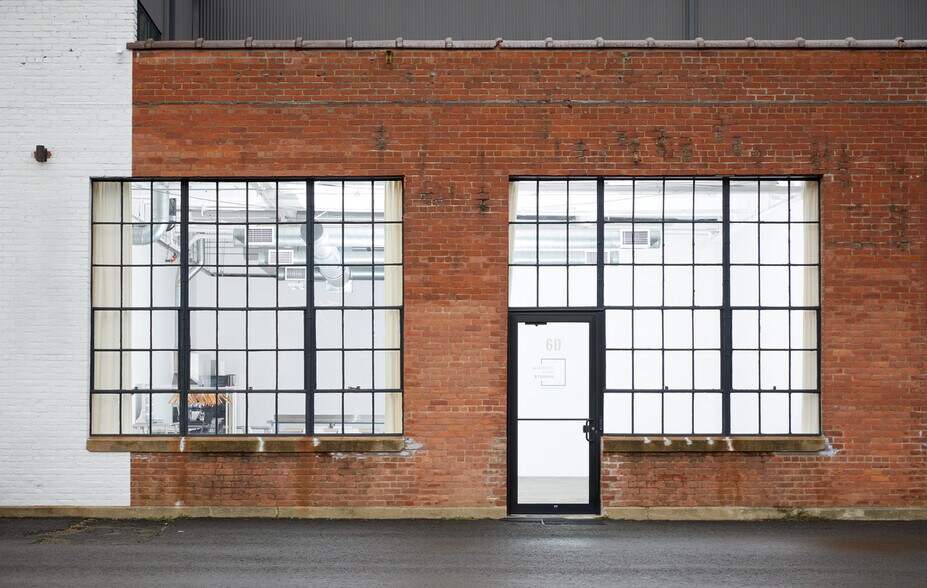 More Photos Of 83 Morse St, Norwood Unknown For Lease