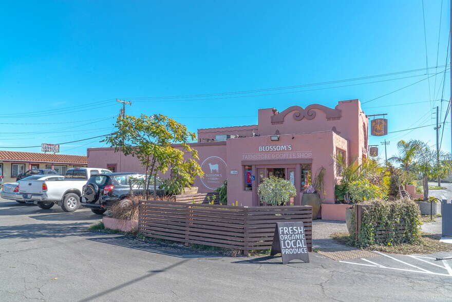 More Photos Of 2904-2908 Freedom Blvd, Watsonville Storefront Retail Residential For Sale