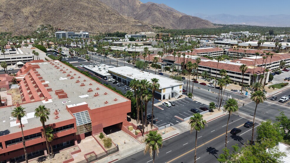 More Photos Of 401-493 E Tahquitz Canyon Way, Palm Springs General Retail For Lease