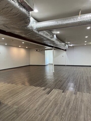 More Photos Of 1903-1905 Gaston Place Dr, Austin Freestanding For Lease