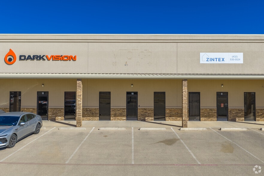 More Photos Of 10800 State Highway 191, Midland Manufacturing For Lease