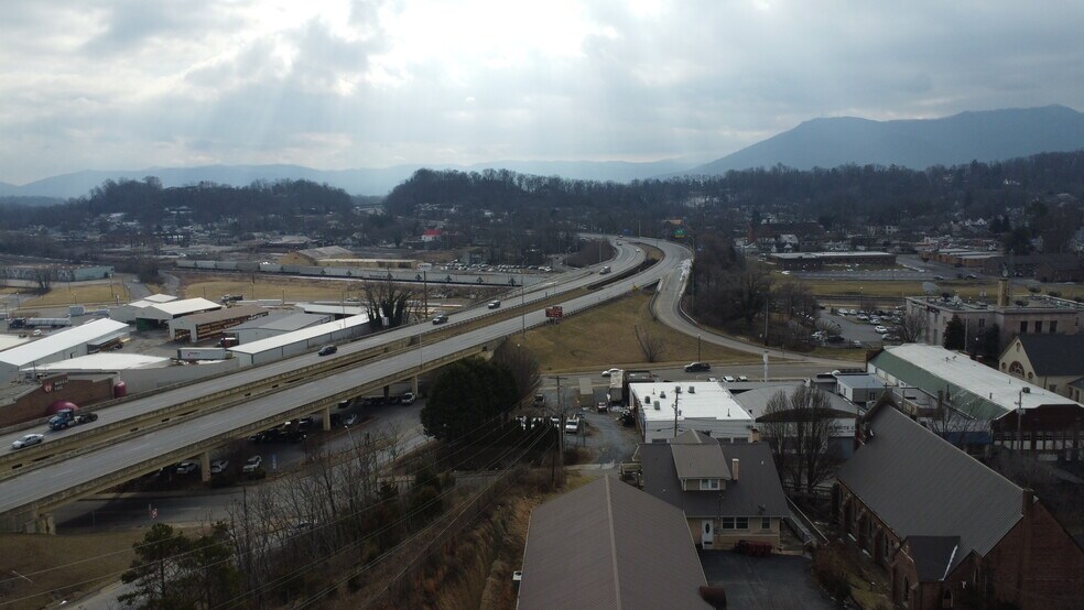 More Photos Of 227 Library Ln, Johnson City Medical For Lease