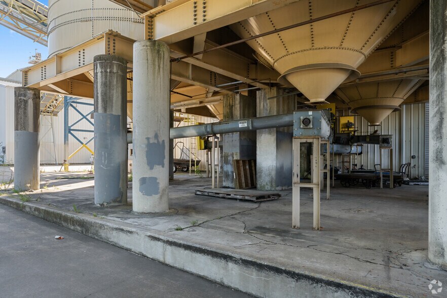 More Photos Of , Birmingham Industrial For Sale