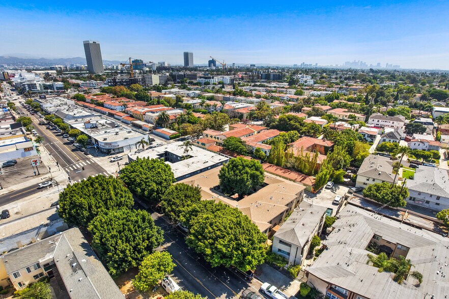 More Photos Of 1118 S Fairfax Ave, Los Angeles Apartments For Sale