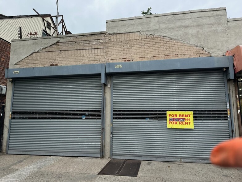 Primary Photo Of 1001-1003 Bergen St, Newark Storefront Retail Residential For Lease