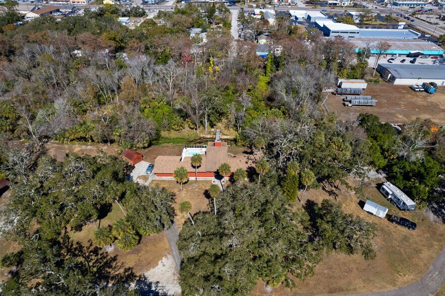 More Photos Of 8301 Congress St, Port Richey Flex For Sale