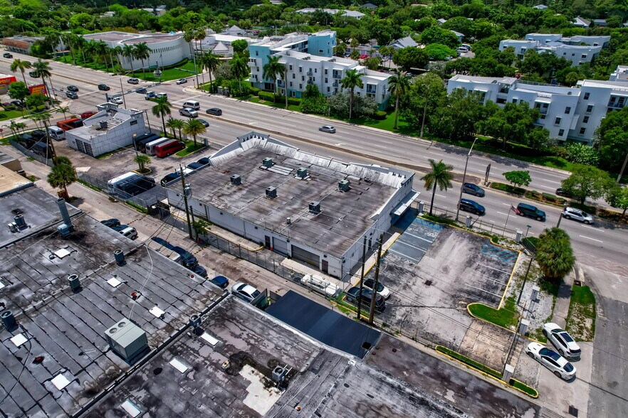 More Photos Of 925 W Broward Blvd, Fort Lauderdale Auto Dealership For Lease