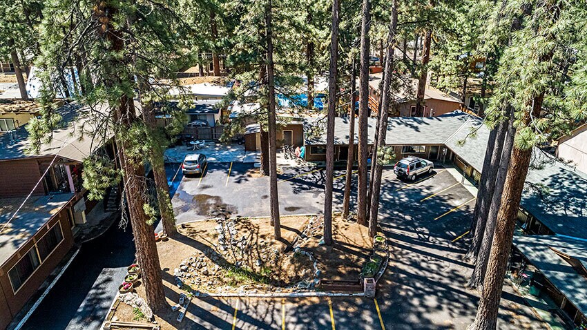 More Photos Of 920 Alameda Ave, South Lake Tahoe Apartments For Sale
