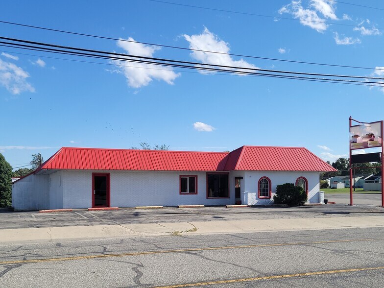 More Photos Of 1606 Argillite Rd, Flatwoods Restaurant For Sale