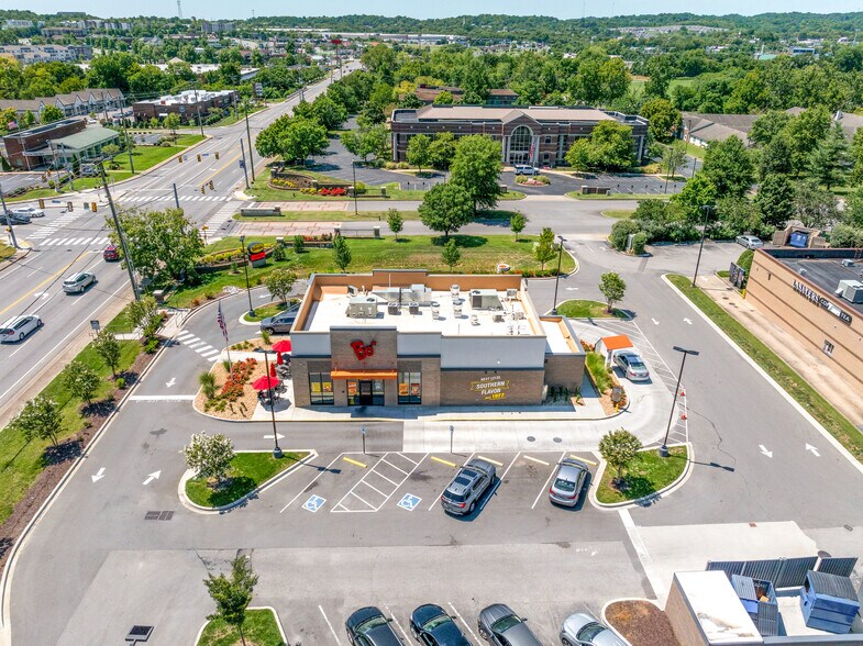 More Photos Of 420 Long Hollow Pike, Goodlettsville Fast Food For Sale