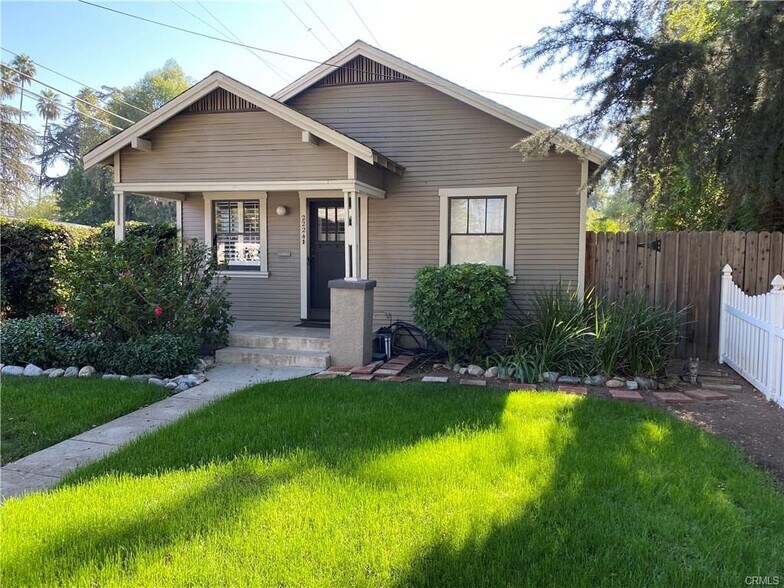 More Photos Of 2224 E St, La Verne Land For Sale