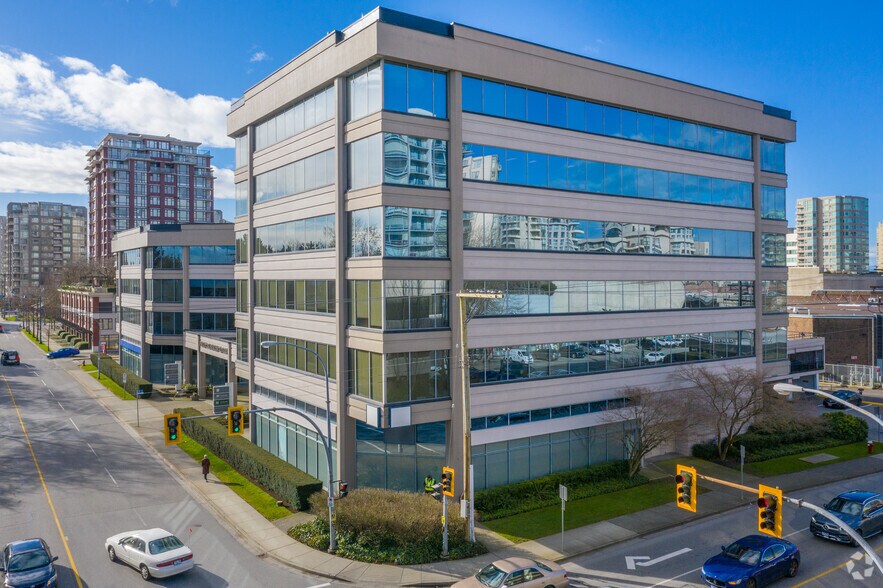 More Photos Of 5811 Cooney Rd, Richmond Office For Lease